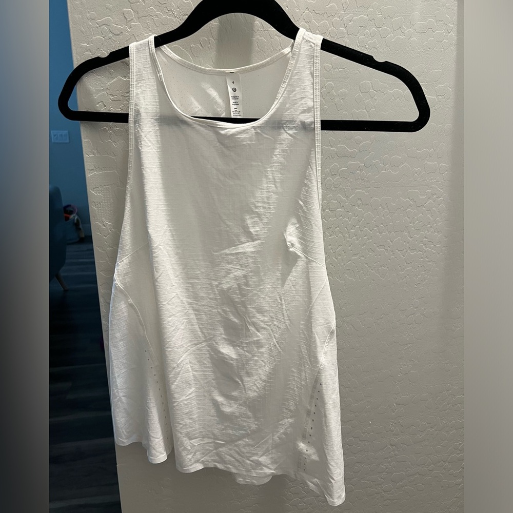 lululemon Lightweight Stretch Running Tank Airflow size 6